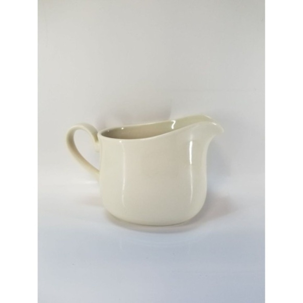 Corning Cream Pitcher White Stoneware B1-TY Vintage Microwave Safe Ceramic - Picture 1 of 10